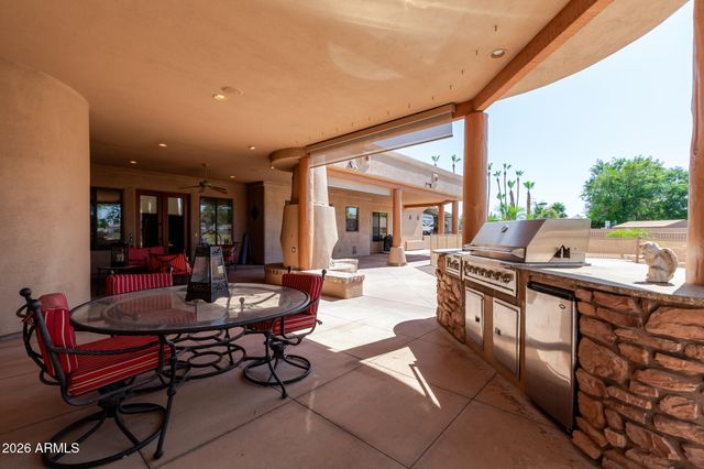 650 N BULLMOOSE Drive, Chandler, AZ 85224
