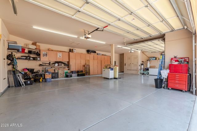 650 N BULLMOOSE Drive, Chandler, AZ 85224