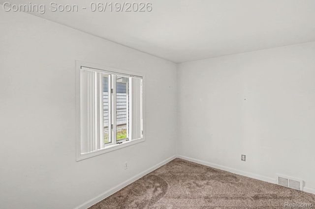 14174 Dartmouth Drive, Fenton Charter Township, MI 48430