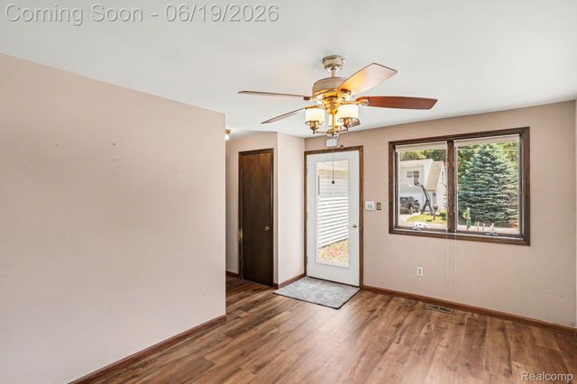 14174 Dartmouth Drive, Fenton Charter Township, MI 48430