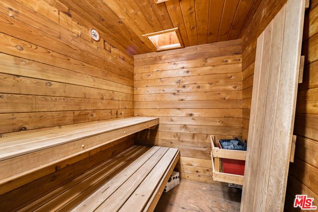 21938 Pacific Coast Highway, Malibu, CA 90265