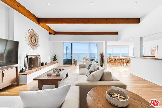 21938 Pacific Coast Highway, Malibu, CA 90265