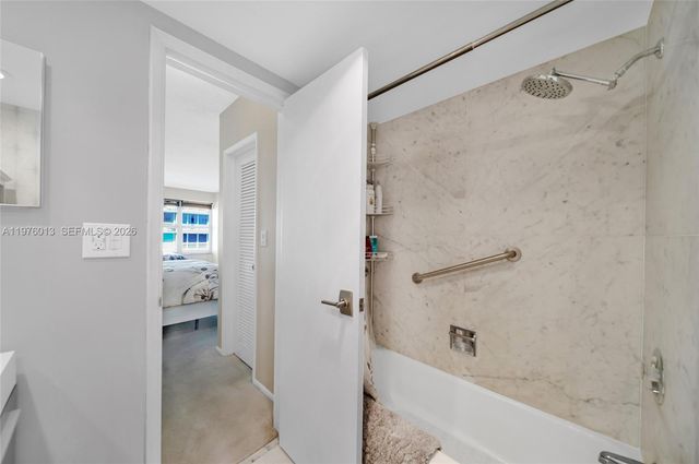 4010 Galt Ocean Dr 1402, Fort Lauderdale, FL 33308