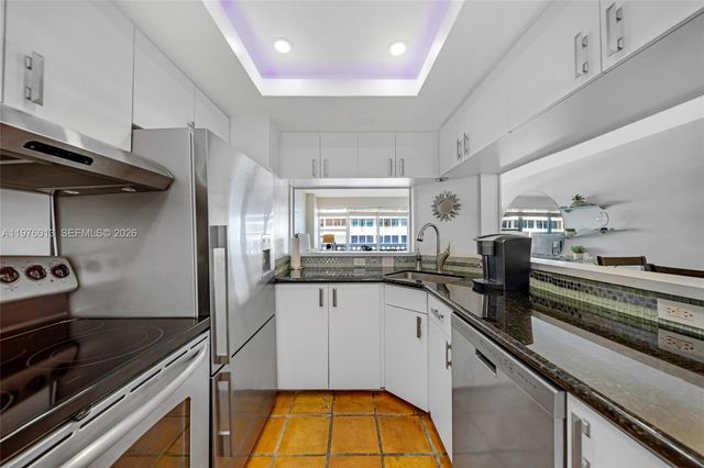 4010 Galt Ocean Dr 1402, Fort Lauderdale, FL 33308