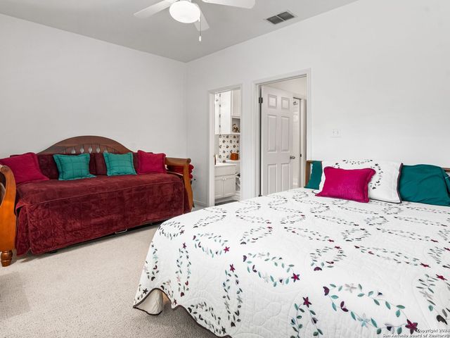 143 Cascade Caverns, Boerne, TX 78015