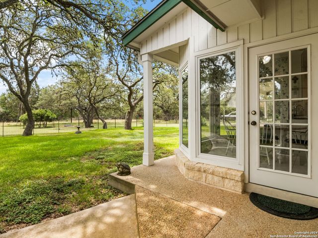 143 Cascade Caverns, Boerne, TX 78015