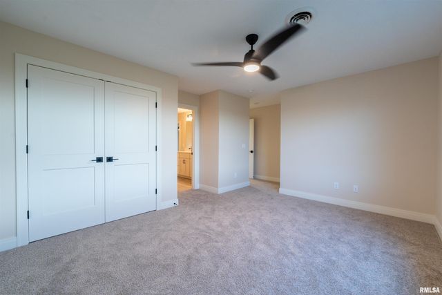 6830 WILDERNESS Pointe, Bettendorf, IA 52722