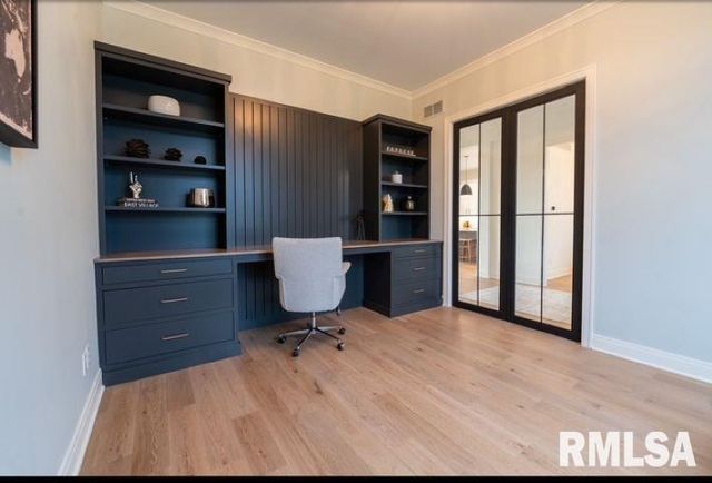 6830 WILDERNESS Pointe, Bettendorf, IA 52722