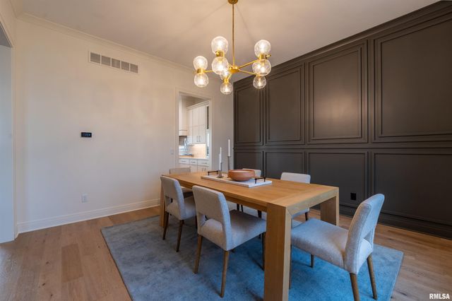 6830 WILDERNESS Pointe, Bettendorf, IA 52722