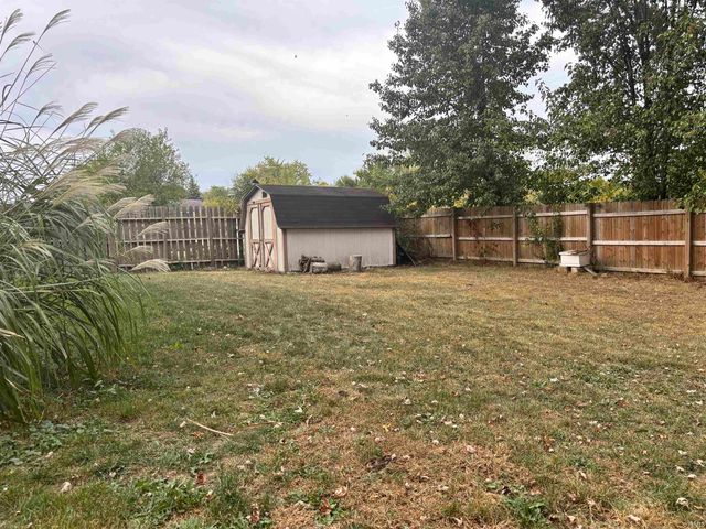 3608 Three Oaks Drive, Fort Wayne, IN 46809