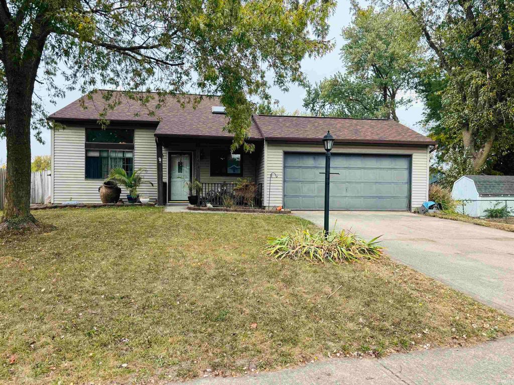 3608 Three Oaks Drive, Fort Wayne, IN 46809