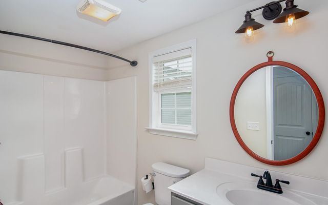 405 Two Rivers Rd., Georgetown, SC 29440