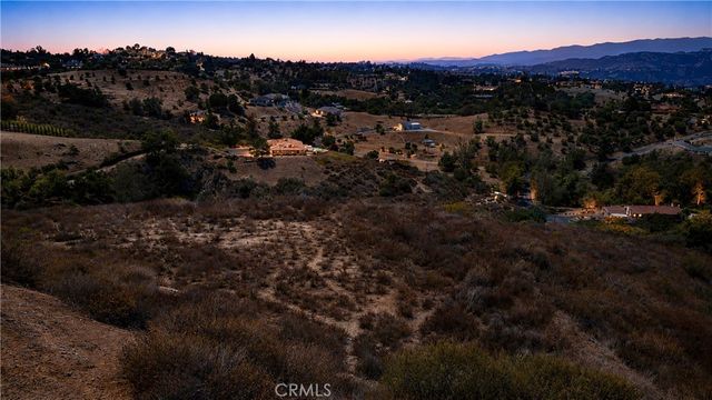 3104 Red Mountain Heights Drive, Fallbrook, CA 92028