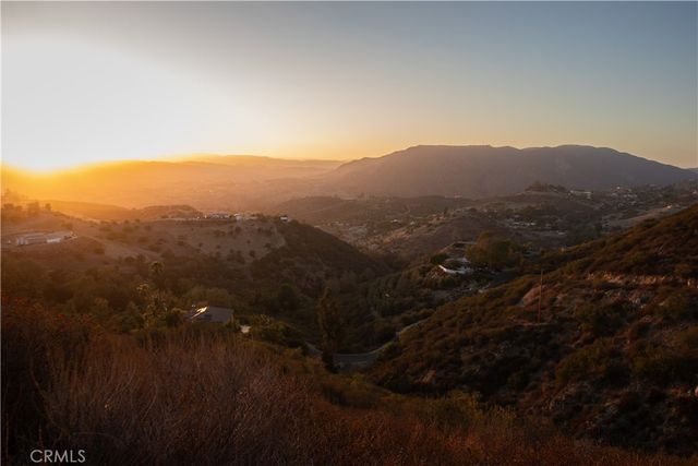 3104 Red Mountain Heights Drive, Fallbrook, CA 92028
