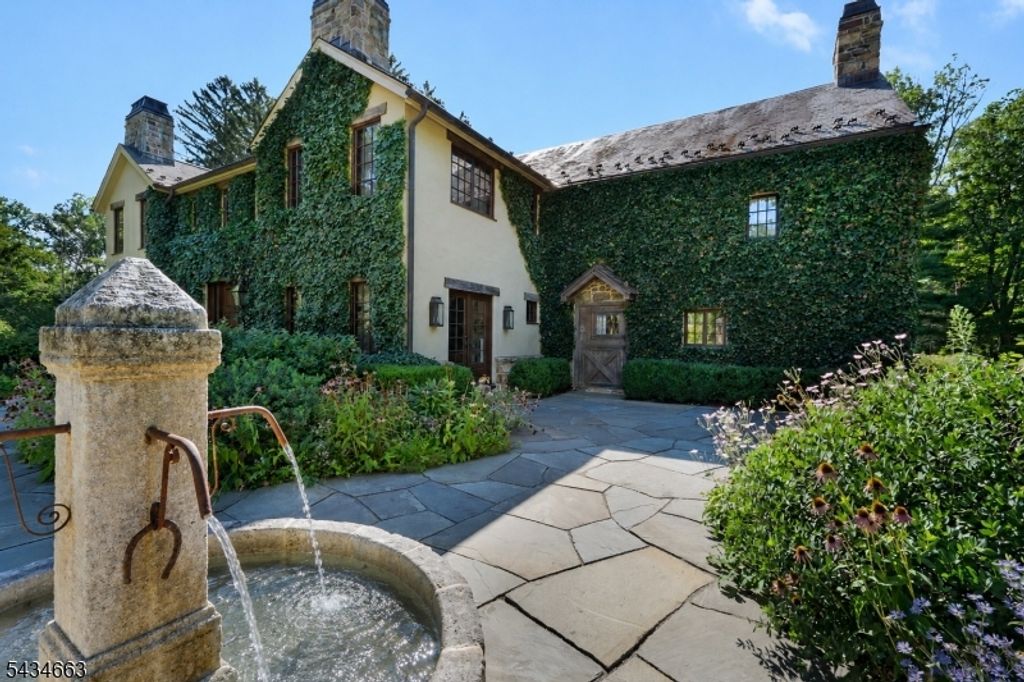 55 State Park Rd, Chester Twp., NJ 07930 — exterior