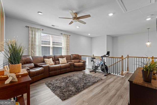 103 Vivian Lane, Peachtree City, GA 30269
