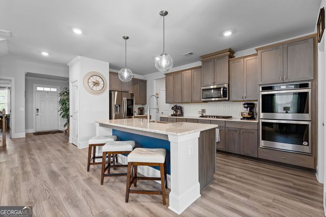 103 Vivian Lane, Peachtree City, GA 30269