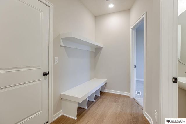 17110 SARAH Street, Bennington, NE 68007