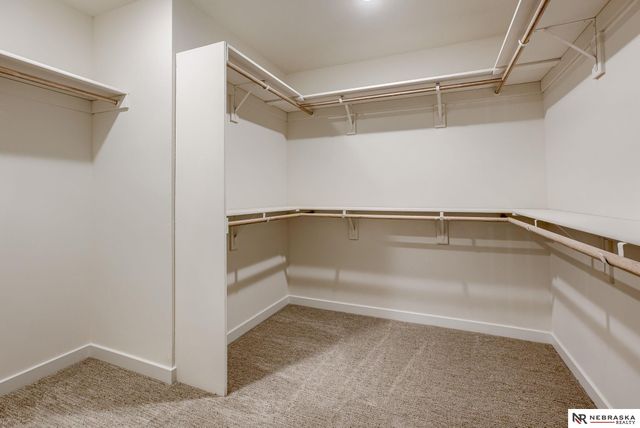 17110 SARAH Street, Bennington, NE 68007