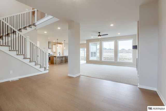 17110 SARAH Street, Bennington, NE 68007