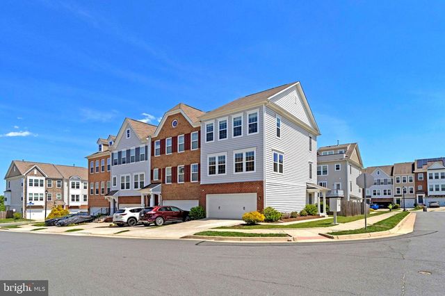 44955 BISHOP TER, Ashburn, VA 20147