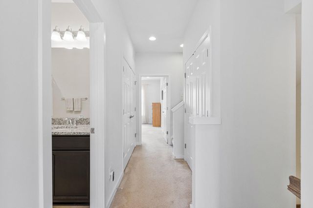 44955 BISHOP TER, Ashburn, VA 20147