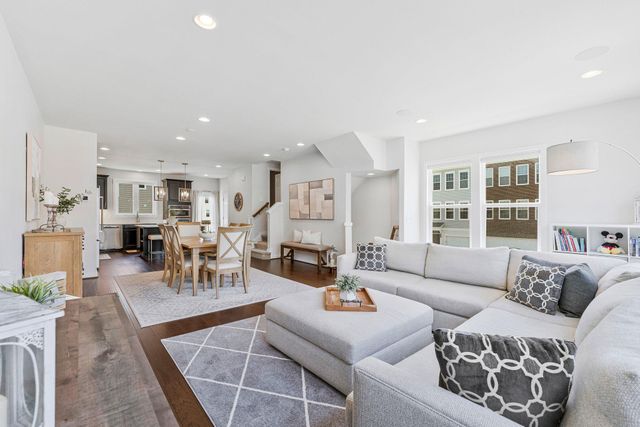 44955 BISHOP TER, Ashburn, VA 20147