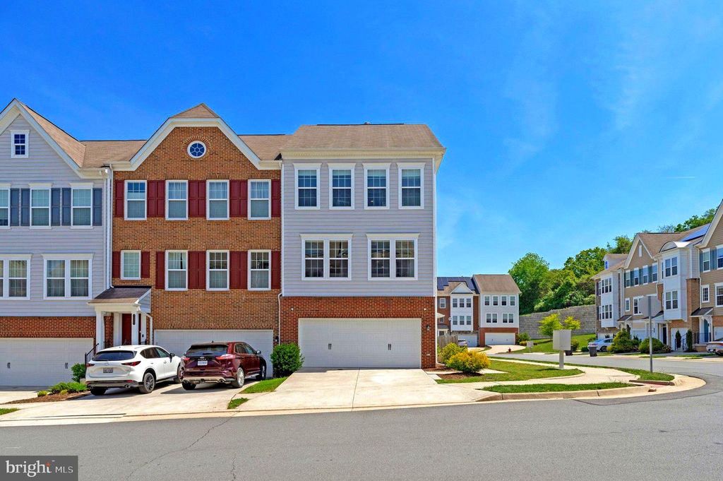 44955 BISHOP TER, Ashburn, VA 20147