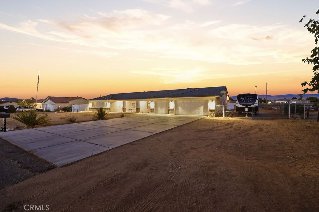 Image 41 of property listing at 14821 Gayhead Road, Apple Valley, CA 92307