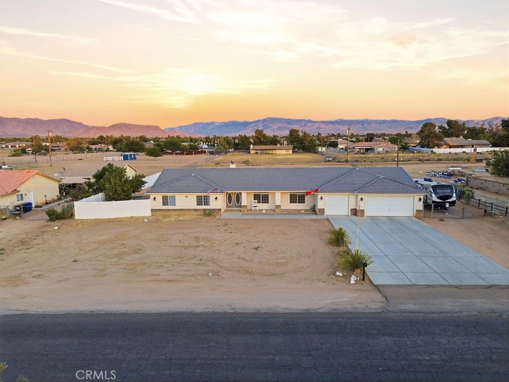 Image 43 of property listing at 14821 Gayhead Road, Apple Valley, CA 92307