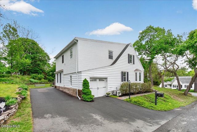125 Brunswick Road, Brunswick, NY 12180