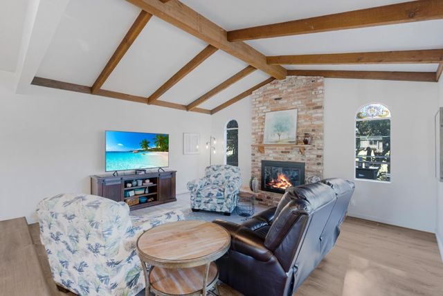 120 Marks Drive, Hollister, CA 95023