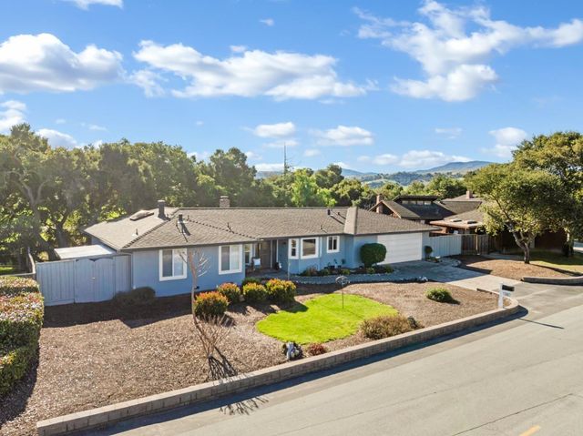 120 Marks Drive, Hollister, CA 95023