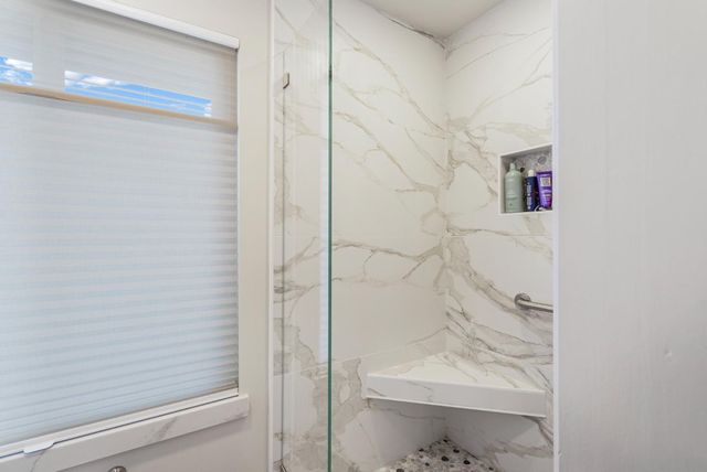 120 Marks Drive, Hollister, CA 95023