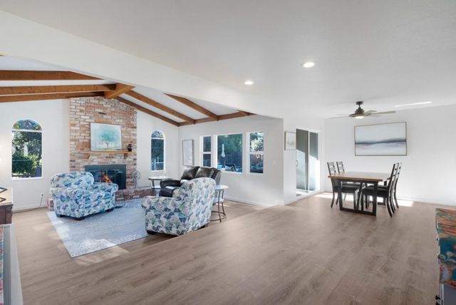 120 Marks Drive, Hollister, CA 95023