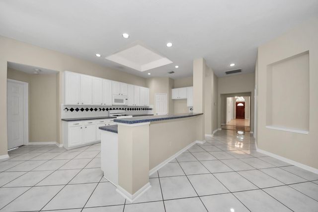 10214 White Oak Trail Lane, Houston, TX 77064