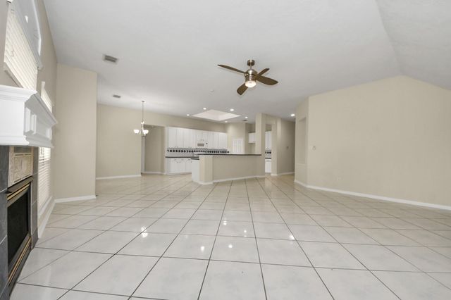 10214 White Oak Trail Lane, Houston, TX 77064