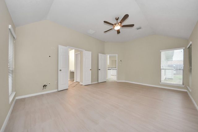 10214 White Oak Trail Lane, Houston, TX 77064