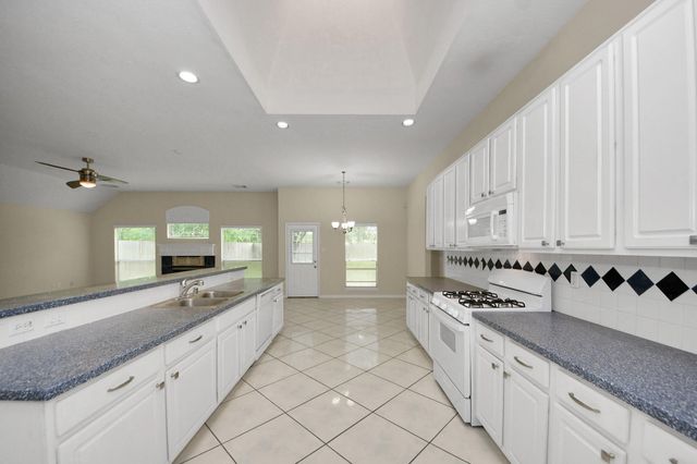 10214 White Oak Trail Lane, Houston, TX 77064