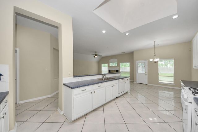 10214 White Oak Trail Lane, Houston, TX 77064