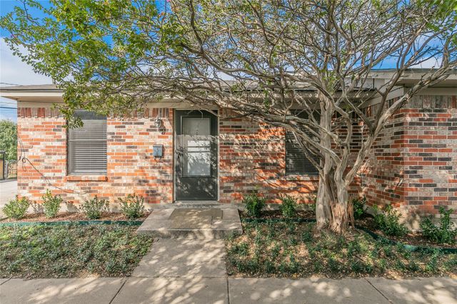 5013 Geddes Avenue C, Fort Worth, TX 76107