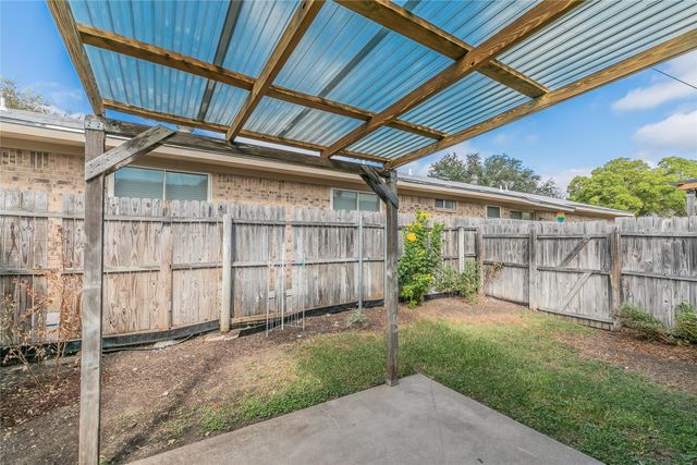 5013 Geddes Avenue C, Fort Worth, TX 76107