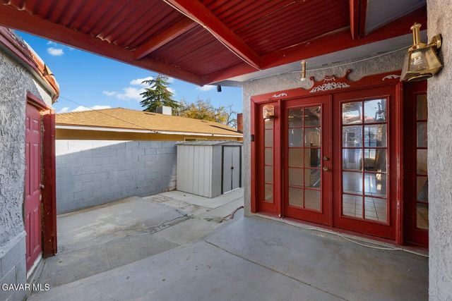 44221 4th Street, Lancaster, CA 93535