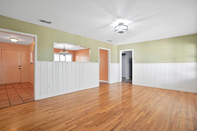 3706 37th Street, Lubbock, TX 79413