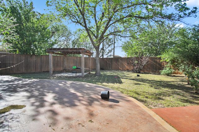 3706 37th Street, Lubbock, TX 79413