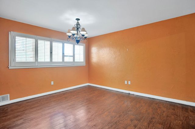 3706 37th Street, Lubbock, TX 79413