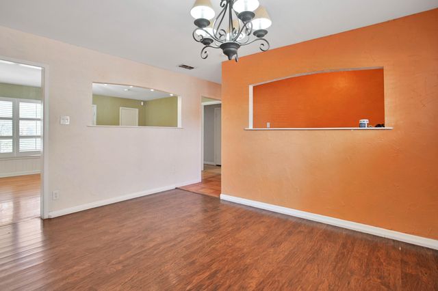 3706 37th Street, Lubbock, TX 79413