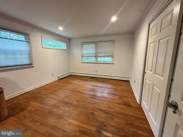 6 MIAMI TRL, Medford Lakes, NJ 08055
