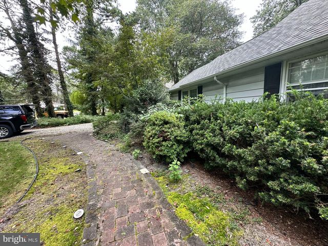 6 MIAMI TRL, Medford Lakes, NJ 08055