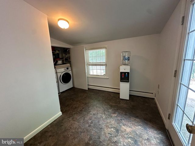 6 MIAMI TRL, Medford Lakes, NJ 08055
